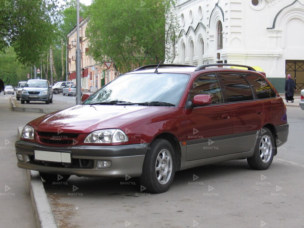 Замена топливного фильтра Toyota Caldina в Уфе