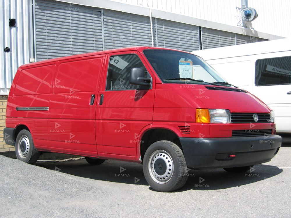 Замена топливного фильтра Volkswagen Transporter в Уфе